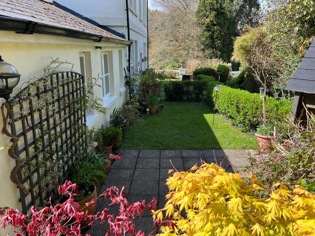 Hollyhocks Holiday Home- 2 Bedroomed Ground Floor Apartment Sleeps 5 Ivybridge Zewnętrze zdjęcie